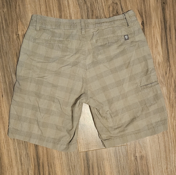 The North Face Tan Flat Front Shorts - Picture 7 of 11
